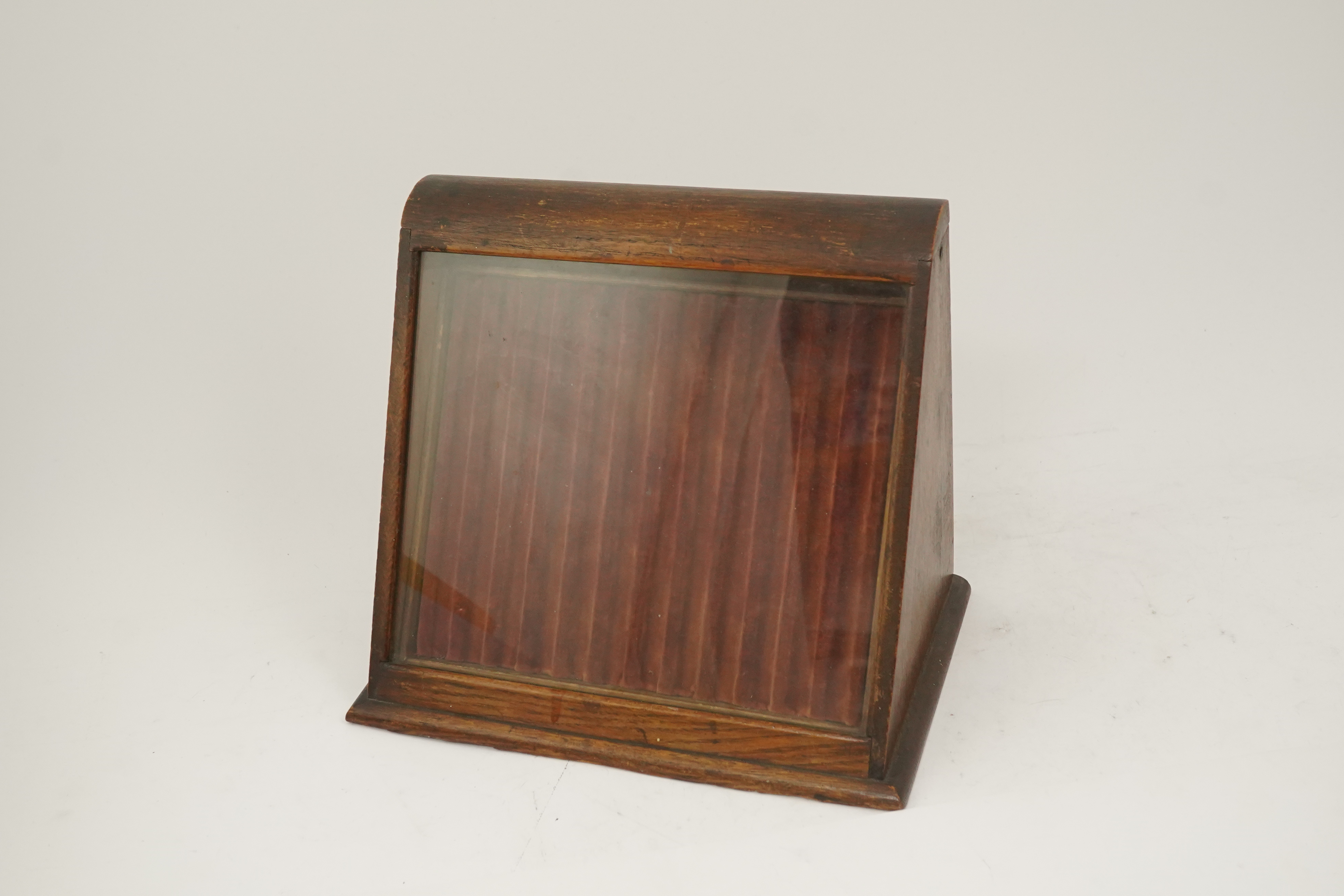 A vintage shop / desk top pen display case with removable tray for twelve pens